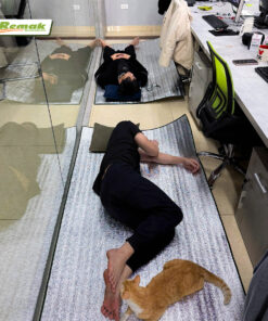 Chiếu ngủ trưa cách nhiệt Remak® - gấp gọn, êm ái mọi lúc mọi nơi 16 Chiếu ngủ văn phòng